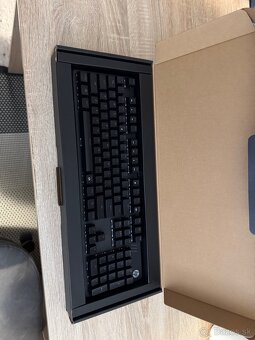 Monitor + myš + klávesnica - 8