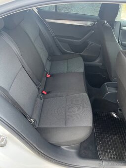 SKODA OCTAVIA 1.2 TSi 77 kW - 8