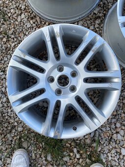Skoda superb R18 - 8