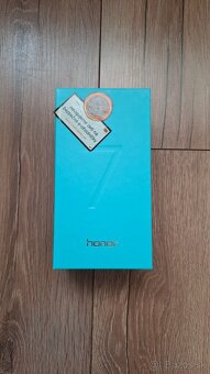 Honor 7 3/16 GB Originálna krabica - 8