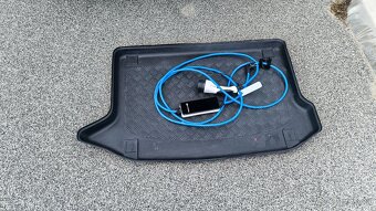 Hyundai Kona Electric 136 koni, 37 167 km,rok 2021, Top stav - 8