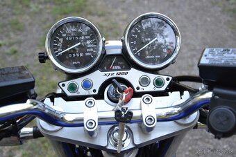 YAMAHA XJR 1200SP CHRISTIAN SARRON REPLIKA - 8