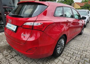 Hyundai i30 1.4-KLIMA - 8