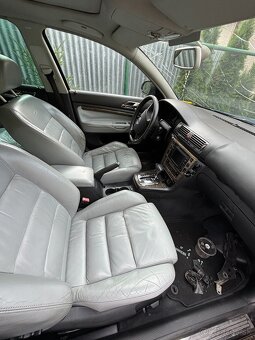 Škoda Superb 2.5l v6 Laurin Klement - 8