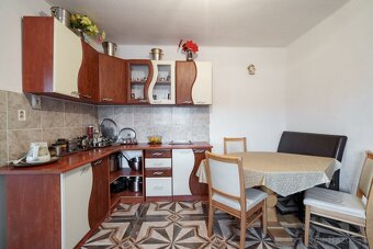 Exkluzívny predaj rodinného domu v obci Bojná - 8