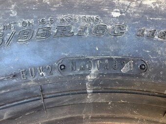 Pneumatiky DUNLOP SP QUALIFIER 225/95 R16C 118/116S - 8