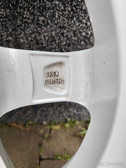 Predám disky Dezent 4x100 R15 +letné pneu. - 8