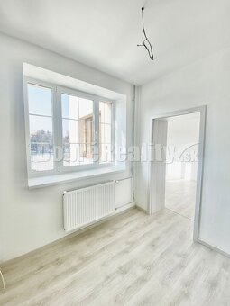 2 izbový byt s 2mi balkónmi Nové Zámky - 8