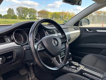 Škoda super 125 kW /170 koni - 8