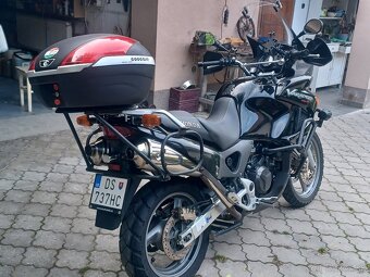 Honda Varadero xl 1000 - 8