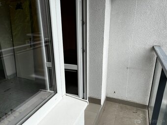 1 izbový byt + 1 loggia + 1 balkón + tichá lokalita - 8