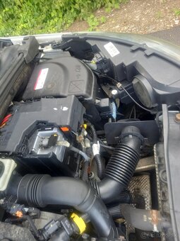 C4 1.6hdi 84kw manual6r. - 8