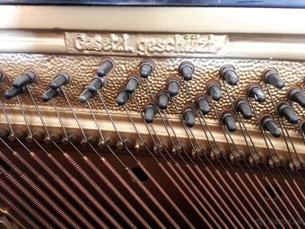 Predám piano zn. Scholze - 8