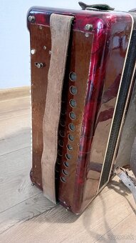 akordeón KEBRDLE - 8