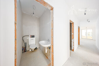 PREDAJ NOVOSTAVBA 4-IZBOVÝ DVOJPODLAŽNÝ RD, POZEMOK 300m2 - 8