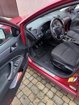 Ford Mondeo 2.0Tdci 120kw - 8