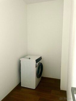 Exkluzívny 1,5 izbový byt s vlastným park. miestom - 8