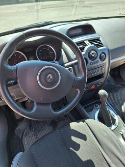 Renault megane - 8