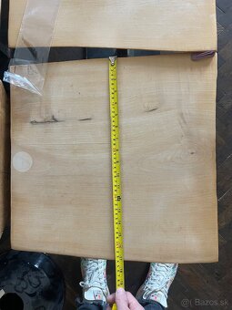 Masívne stolíky na železnej konštrukcii - 8