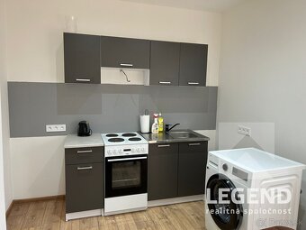 Veľký 3i RD na prenájom v Nesvadoch, výborná poloha, blízko - 8