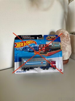 Hotwheels - 8