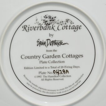 Zberateľské porcelánové taniere - chalúpka - 8