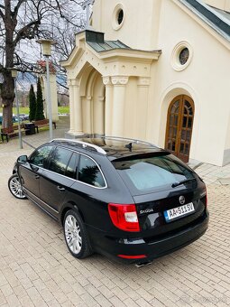 Superb 2.0Tdi DSG Facelift 2014 - 8