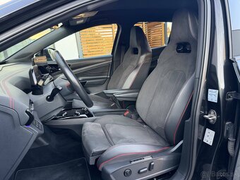 VW ID.4 GTX 220kW 4x4 IQ.Lights Full - - 8