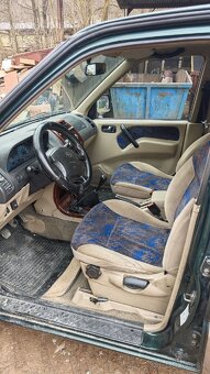 Nissan Terrano - 8