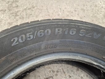 205/60 r16 letné 4 ks KUMHO dezén 6,7 - 6,5 mm - 8