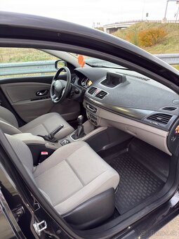 Renault Megane 1.9dci - 8