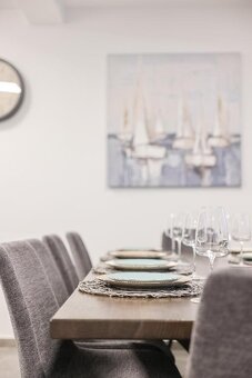 Chorvátsko, luxusná vila 120 metrov od mora. - 8