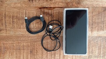 Samsung Galaxy a41 - 8