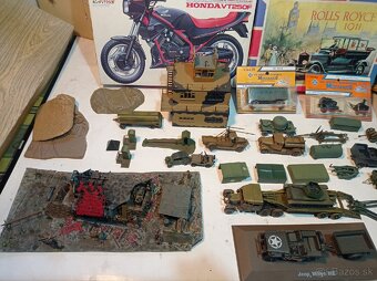 Predaj plastík modelov - 8