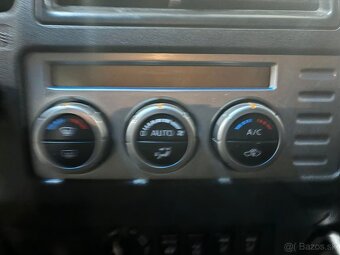 Nissan Navara D40 Double Cab 2.5D 126kW automat - 8