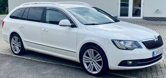 ŠKODA SUPERB 2 2.0 TDI DSG 125KW 4X4 COMBI - 8