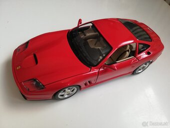 1:18 FERRARI 550 Maranello 1996 Bburago - 8