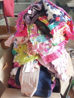 Balík oblečenia - 8