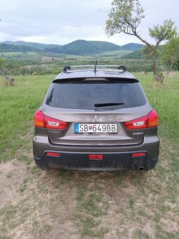 Mitsubishi ASX 1,6 benzín, 86kW, 2011 - 8