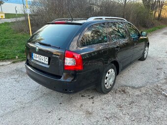 Škoda Octavia Combi 1.6 TDI CR DPF Elegance - 8