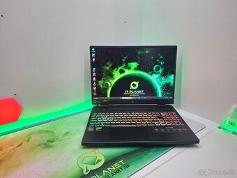Acer® Nitro 16 / Ryzen 7 / RTX 4060 / 32GB / 1TB / 165Hz - 8