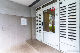 Predám 1 IZBOVÝ BYT, 42m2, LOGGIA, KOŠICE, STARÉ MESTO - 8