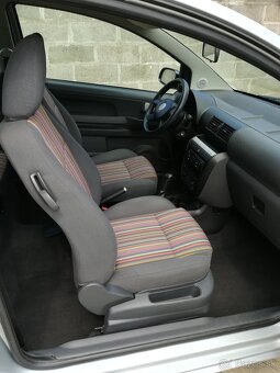 Volkswagen Fox - 8