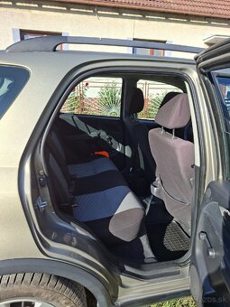 Predám Fiat Sedici 1.9 - 8