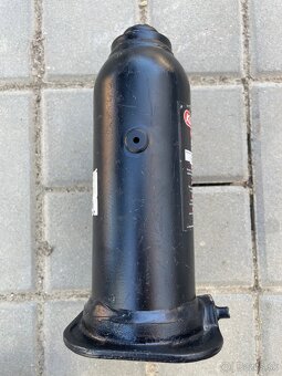Predám hydraulický zdvihák KS TOOLS s nosnosťou 5 ton - 8