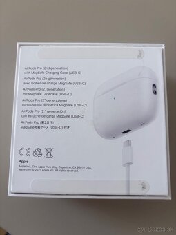Apple AirPods Pro 2  (generácie) s MagSafe puzdrom (USB-C) - 8