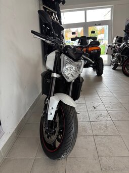 Yamaha FZ1 N - 8