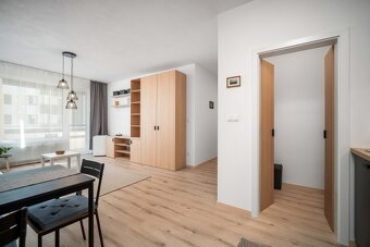 Rínok Rača nová garsónka 40m2 + balkón, s parkovaním - 8