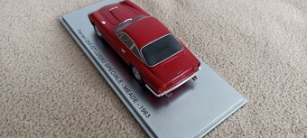 Predám model Ferrari 250 GT Lusso Speciale 1:43 Kess - 8
