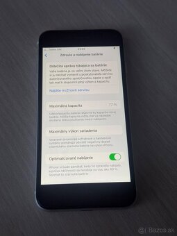 Predám iPhone SE 2020 64GB White - 8